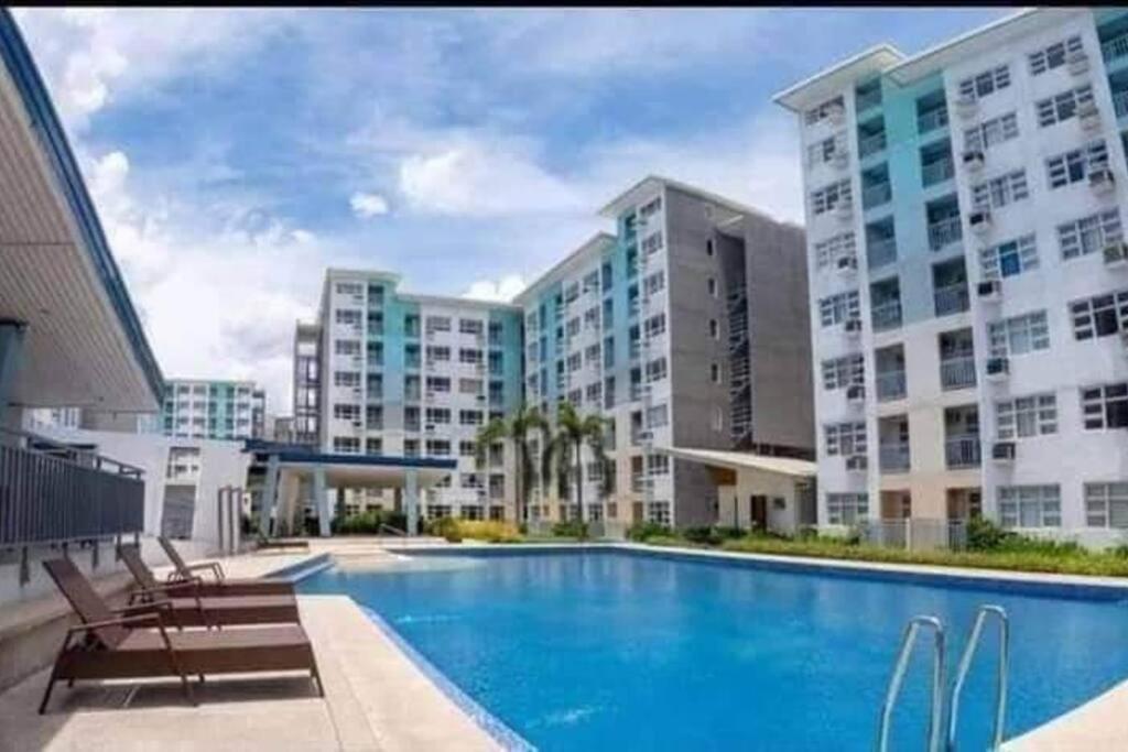 Davao City Condo Living Made Easy Lifestyle Extérieur photo